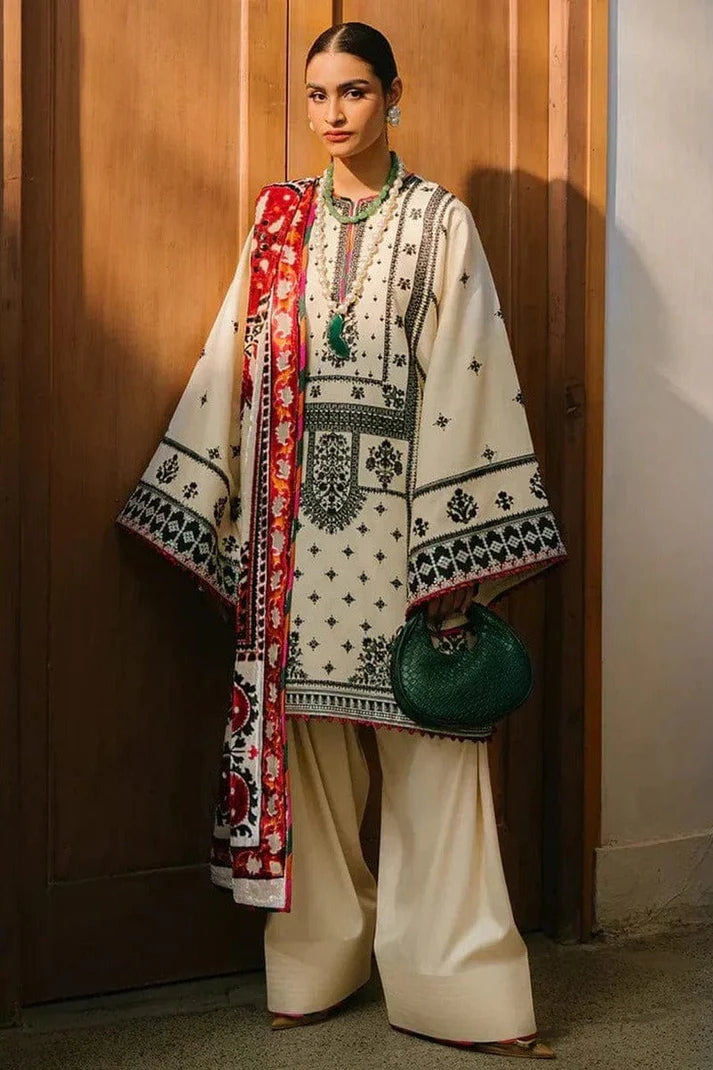 Sapphire SP-35 Embroidered Lawn 3pc