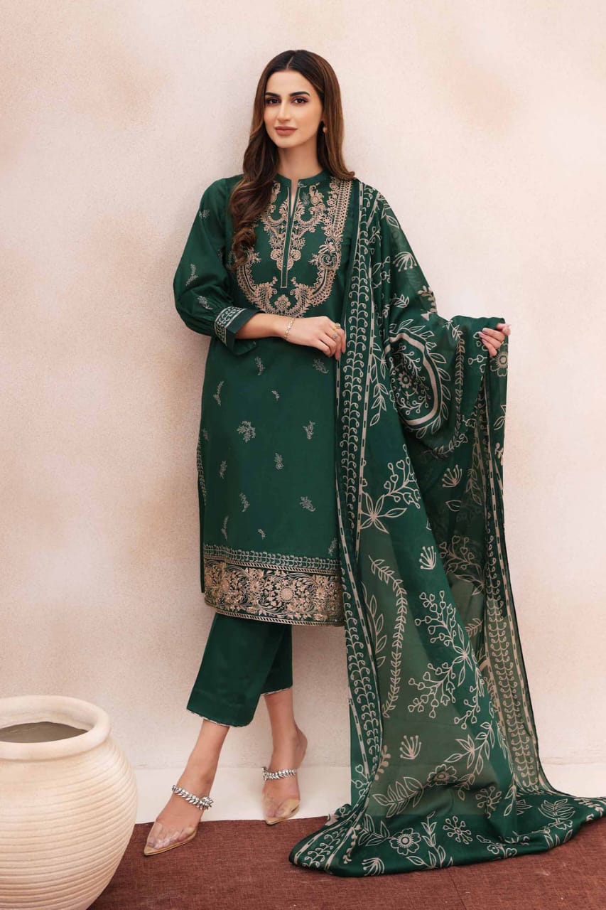 Sapphire Embroidered lawn Three Piece SPL-758