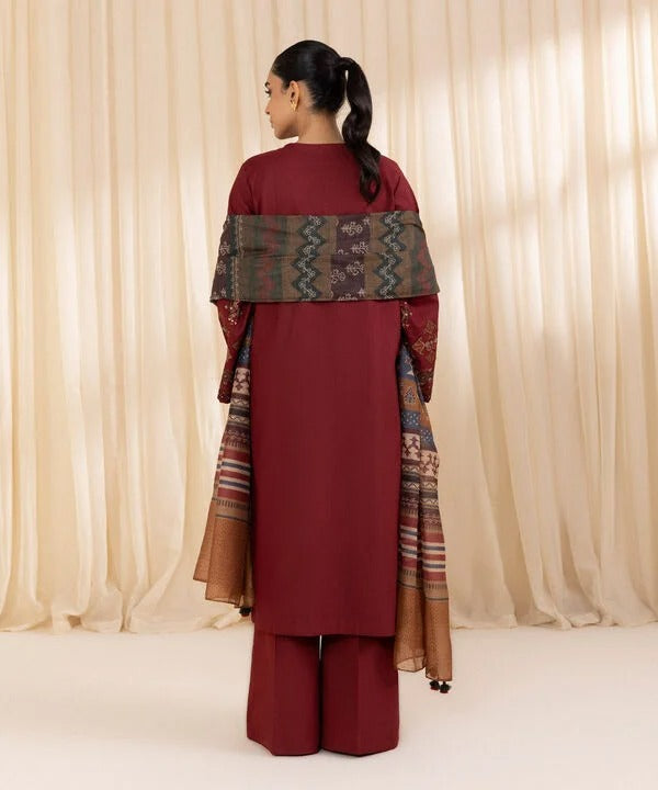 sapphire Embroidered Dhanak Three Piece SP-715