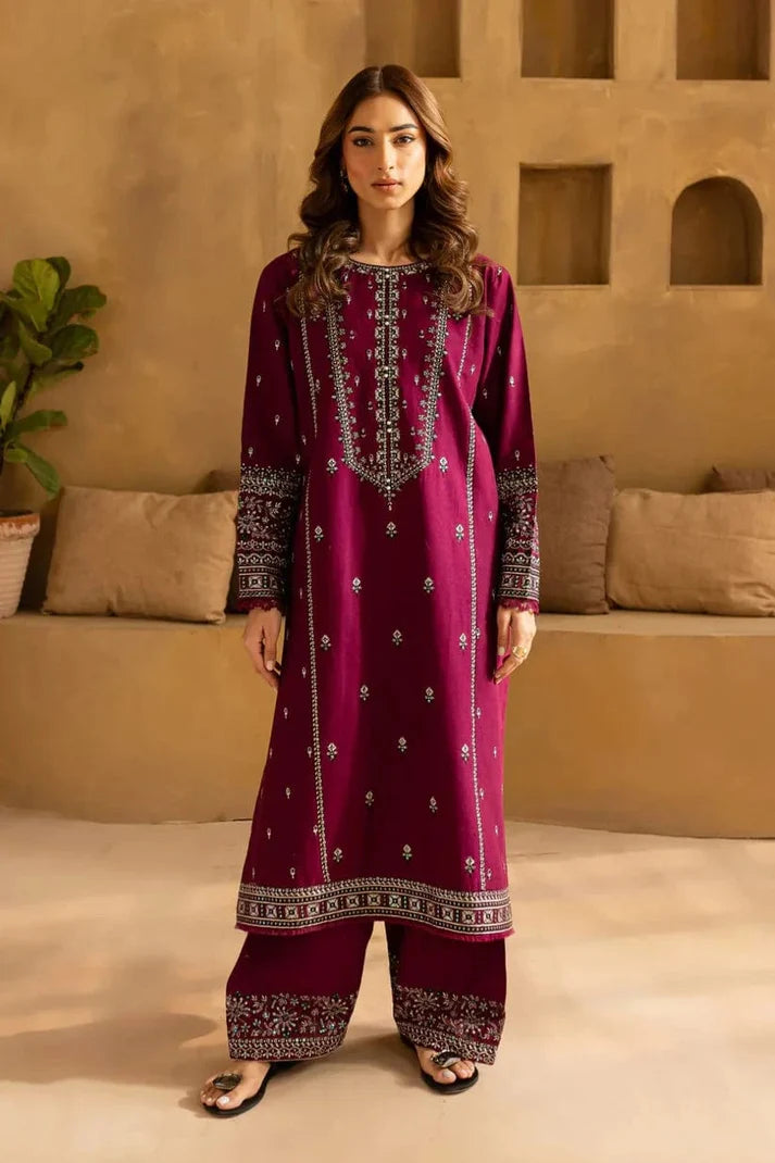 Sapphire D-92 Embroidered lawn 2pc