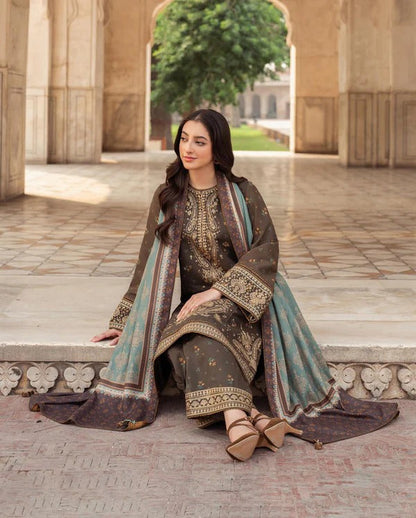 jazmin Embroidered Dhanak Three Piece D-30