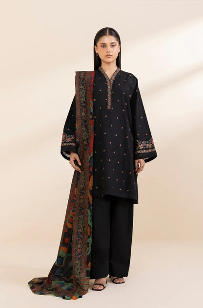 Sapphire Embroidered lawn Three Piece SP-716 BlackEmbroidered