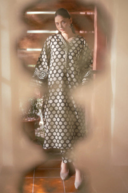 Baroque D-101 Circle Printed three piece khaddar